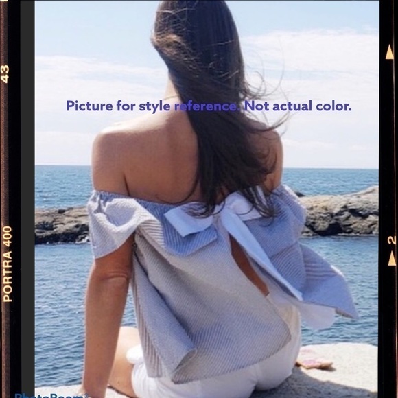 LAUREN James Auburn Navy Kippy Solid Top - Picture 3 of 8